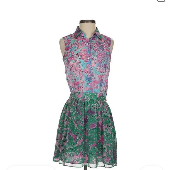 Gryphon New York Floral Colar Dress Purple Green Blue Size Medium Womens